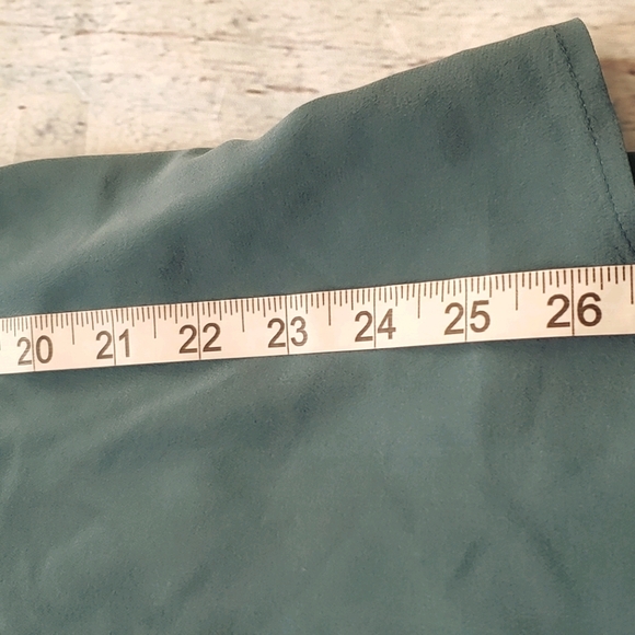 EILEEN FISHER Silk blouse, adjustable sleeves. - Picture 8 of 9